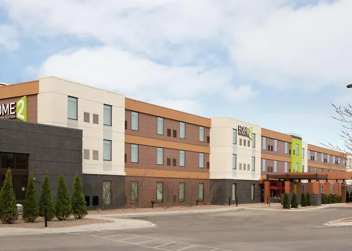 Home2 Suites By Hilton Milwaukee Airport
